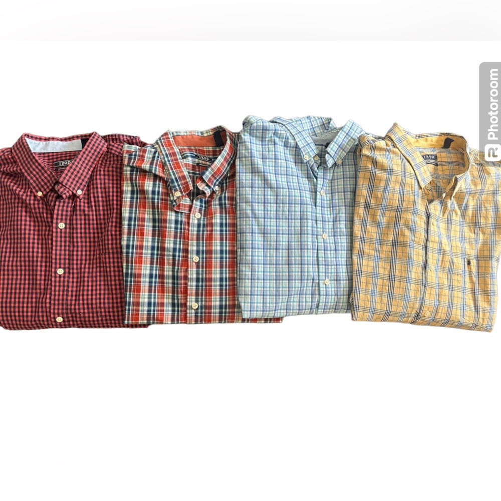 Four men’s Izod button-down shirts